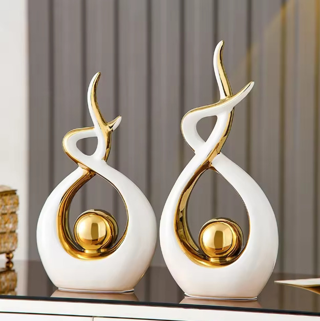 Moderne Keramik-Skulpturen-Set (weiß)