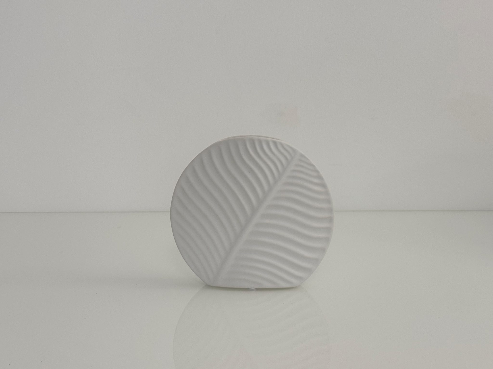 Blatt-Vasen in Pastellfarben | Moderne Keramik-Vasen – Bild 4