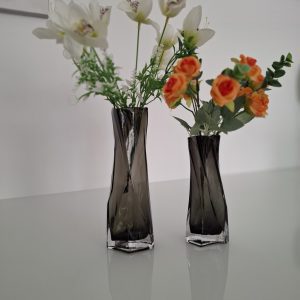 Moderne Schwarze Gedrehte Glasvase Design | Blumenvase Deko Wohnzimmer 19cm und 24cm